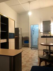 Changi Road (D14), Shop House #456054131